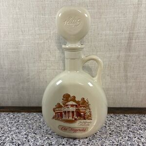 Vintage “Old Fitzgerald” Flagship Decanter Featuring Jefferson’s Monticello 10”
